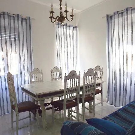 Chincha Apartment *